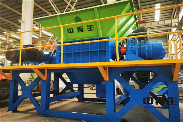 油漆桶撕碎機的專業性使其應用非常廣泛