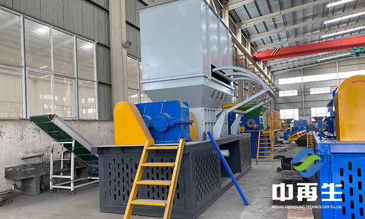 生活垃圾的接收設(shè)施與進料系統(tǒng)